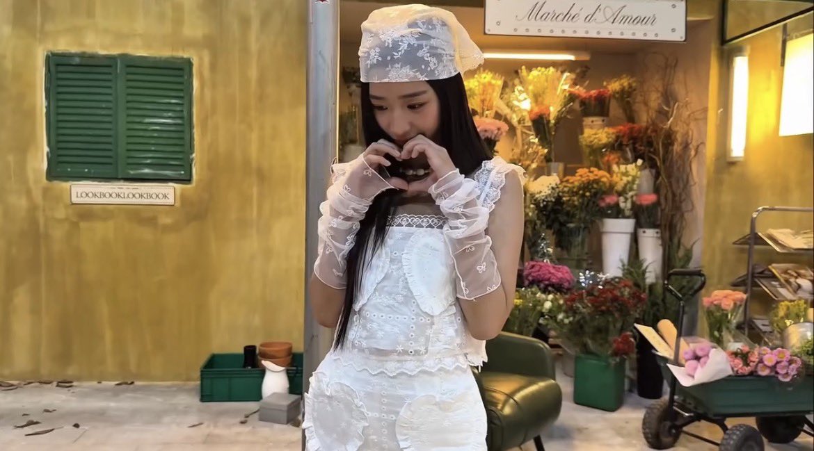 tutyintuyou's tweet photo. marché d' amour ♡ https://t.co/JSw347QTo4