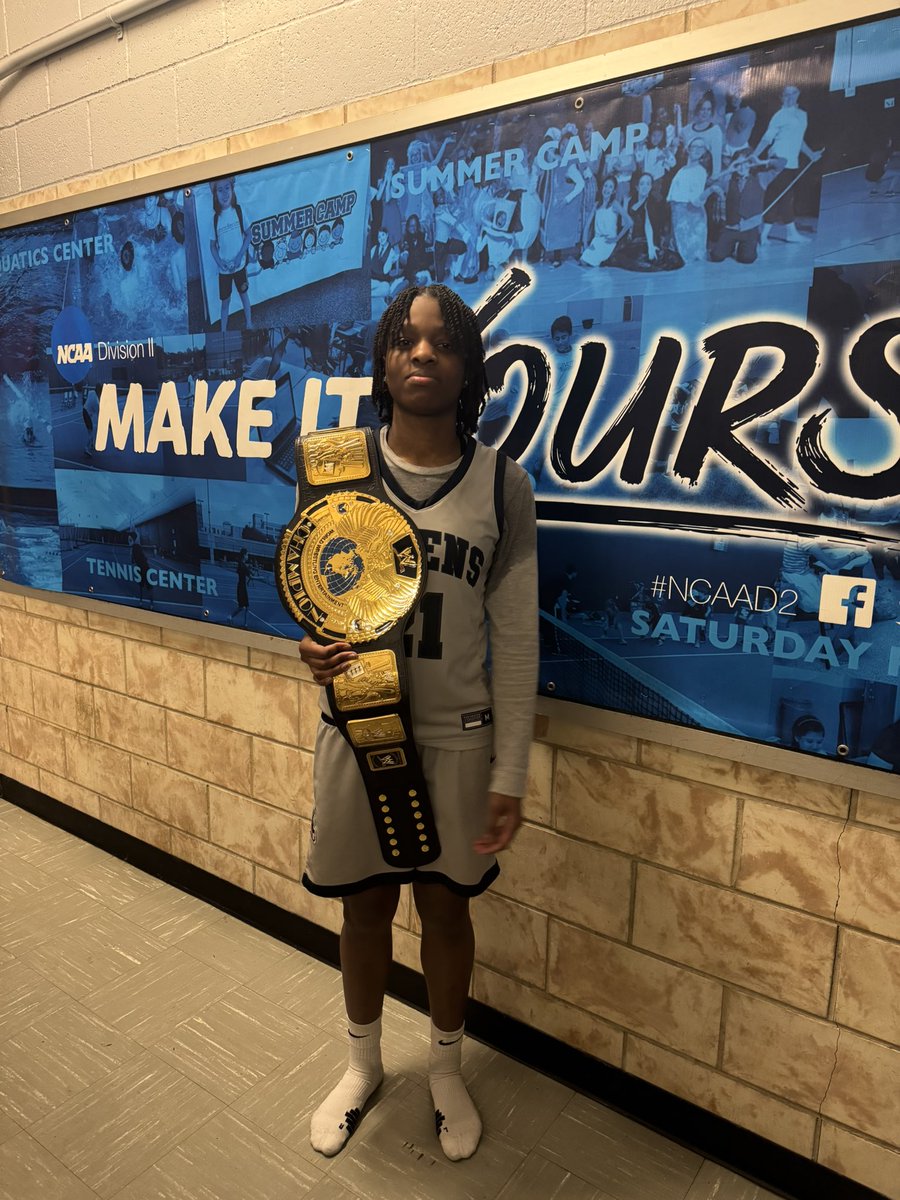 Queens College WBB tweet media