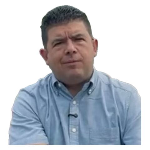 ChuncheTico's tweet photo. Algunas personas eligiendo a Ramos por lástima e inclusión 

Brutal irresponsabilidad https://t.co/578IawmRiy