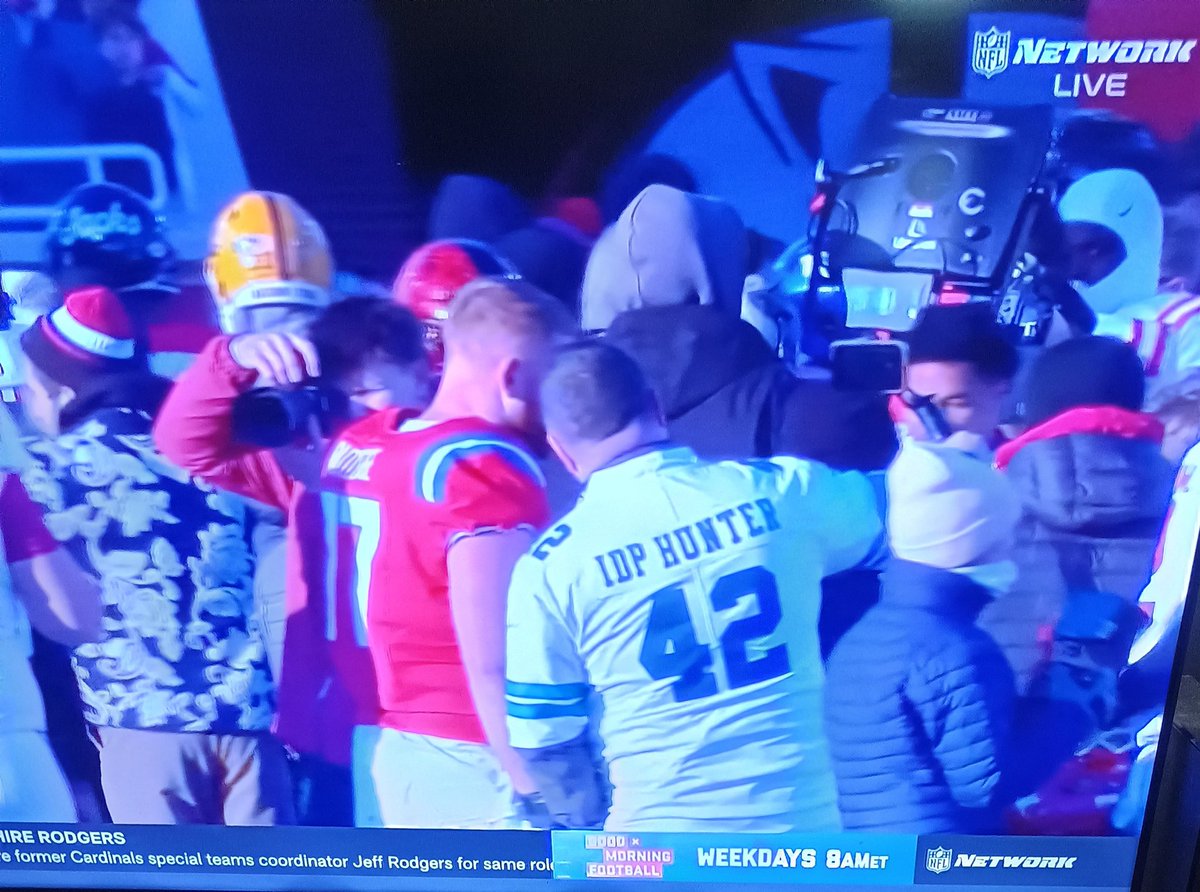 CoachHays! tweet media