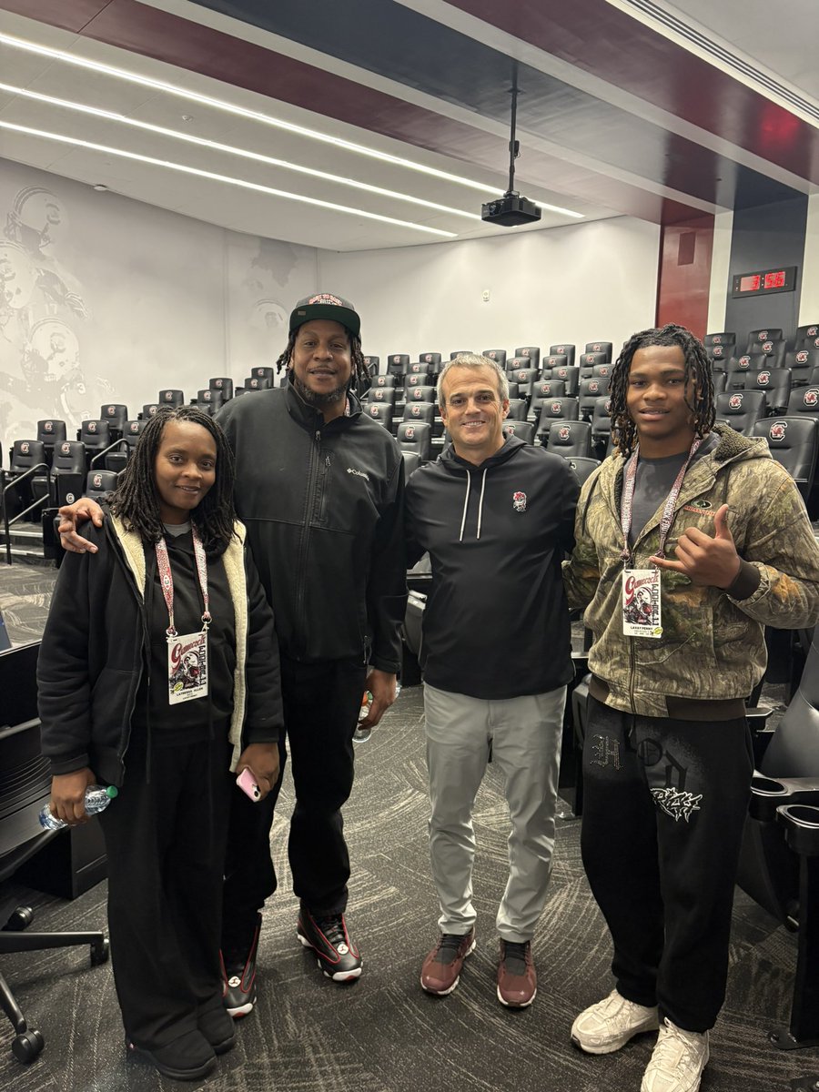 Lavay Penny tweet media