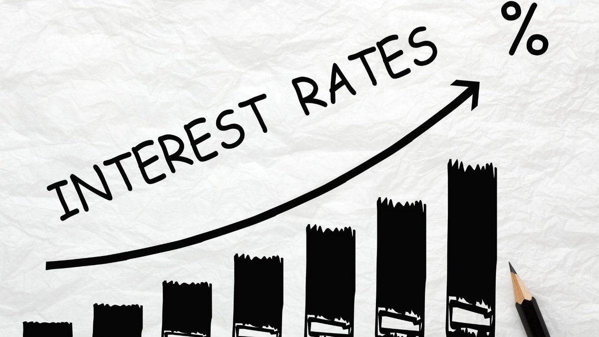 金利上昇で銀行株躍進、時価総額13年ぶり高水準 ┃ポイント ①銀行株の時価総額が114兆円に達し、TOPIXに占める割合（11％）が約13年ぶりの高水準  ②日銀の追加利上げ観測を背景に、貸出利ざや（収益）の改善が強く意識 ┃関連銘柄 三菱UFJFG（8306） 三井住友FG（8316 ...