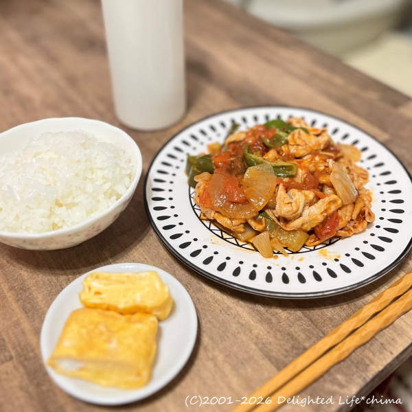 チーズマフィン・鮭チャーハン・豚ロースのトマトソース～食事記録
1/31（土）の総摂取カロリーは1949kcal、消費カロリーは471kcal、あすけん72点でした。
 - レンレンのひとりごと… chima-renren.hateblo.jp/entry/2026/02/… #食事記録 #レコーディングダイエット #ダイエット #あすけん #今日のごはん