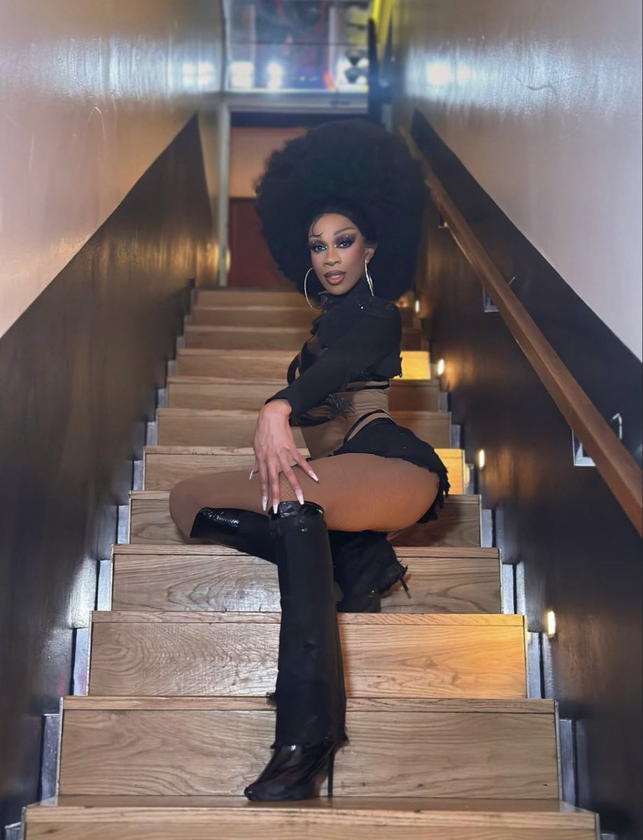 Drag Crave tweet media