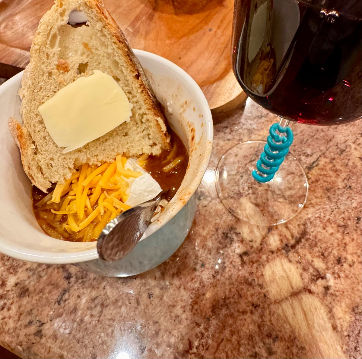 Chili, Caymus Walking Fool, and homemade sourdough
Florida winter vibes