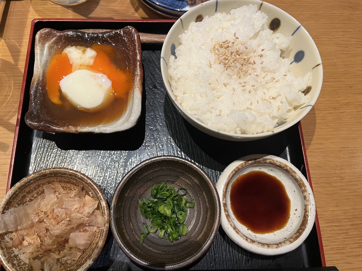 名古屋の卵かけご飯 初めて食べた！ 美味しかった(ღ✪v✪)