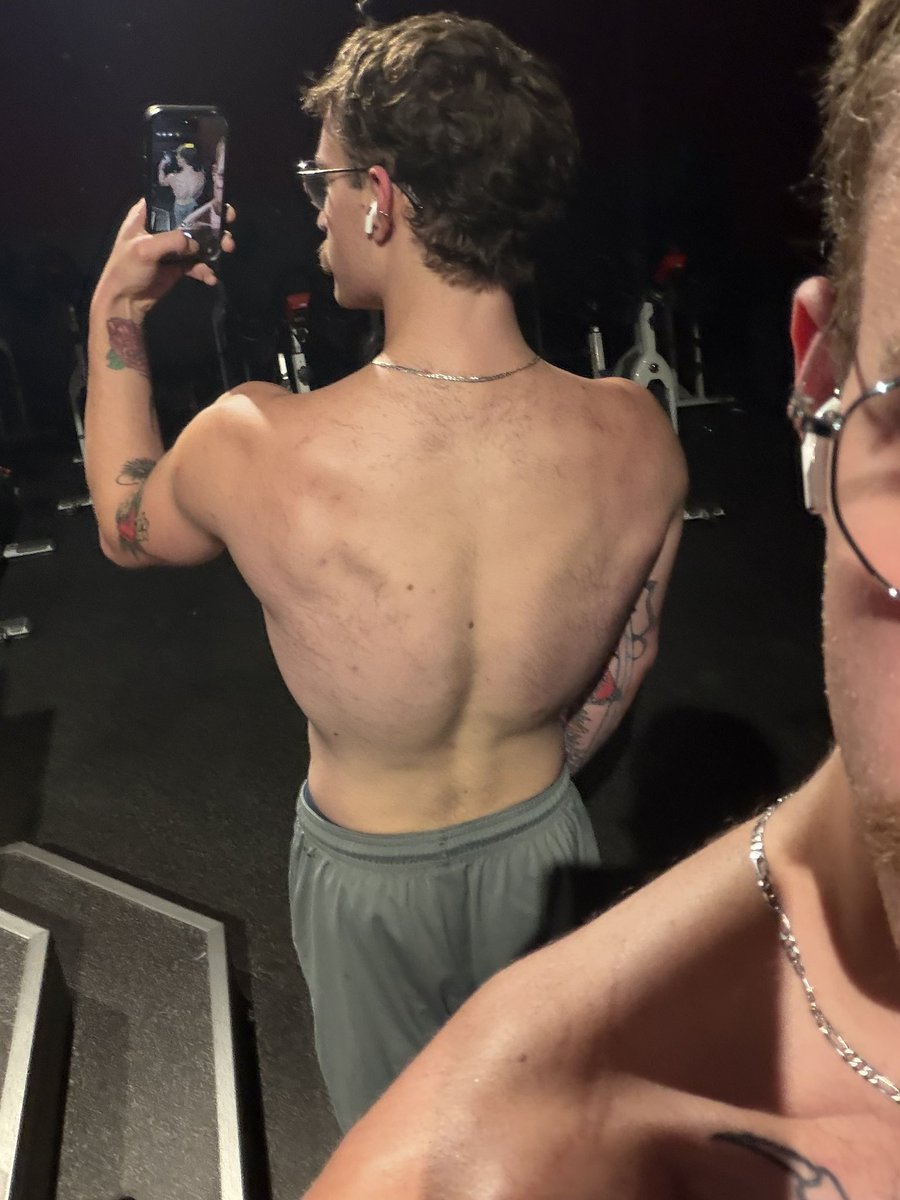 caleb 🕺 tweet media