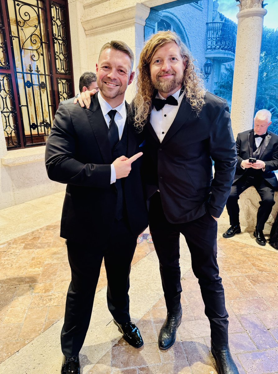 STOP and pay attention - big announcement.  We are going to WAR in #Minneapolis next week - but it's not what you were expecting.  

<a href="/seanfeucht/">Sean Feucht</a> is heading into the belly of the beast in a massive show of support for #lawenforcement and America.  Our brother in Christ is bringing