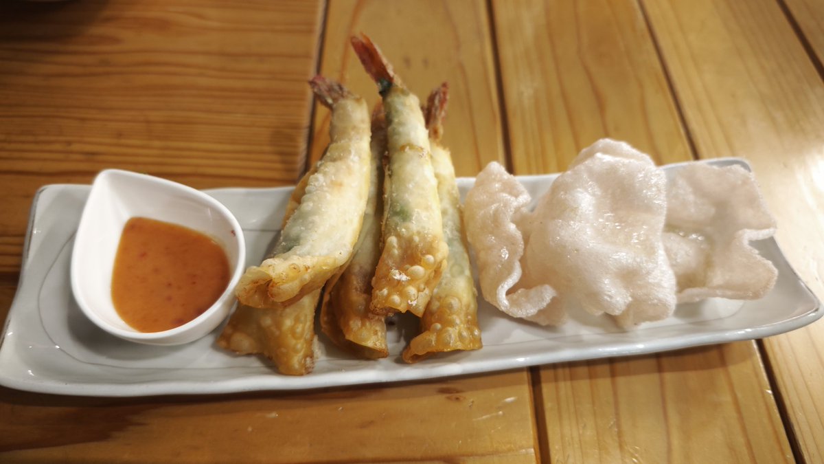 junbug0314's tweet image. #飯テロルーナイト
#写真部ルーナイト
昨夜知人が営んでるお店に飲みに行きました🎶　
センス良すぎてこれは定期的に行きたくなりました🍶