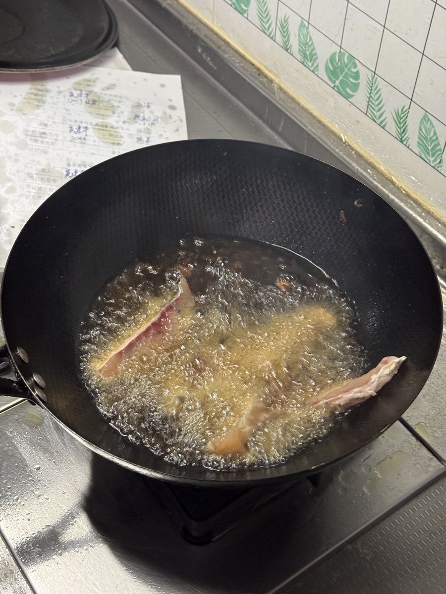 Damao tweet media