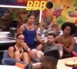 vcs querem eliminar o Jonas e a Sarah enquanto tem esses aqui na casa ? 

#BBB266