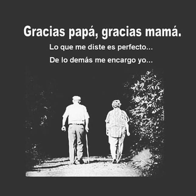 GRACIAS PAPÁ, GRACIAS MAMÁ.