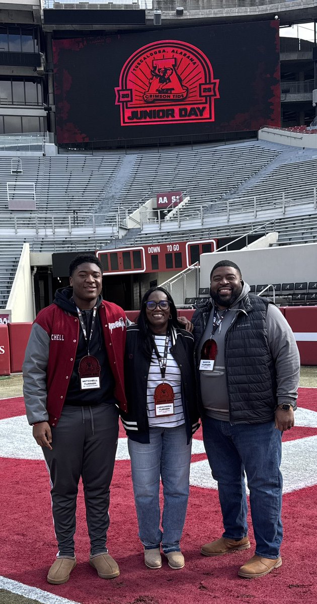 Lassandra Turner tweet media