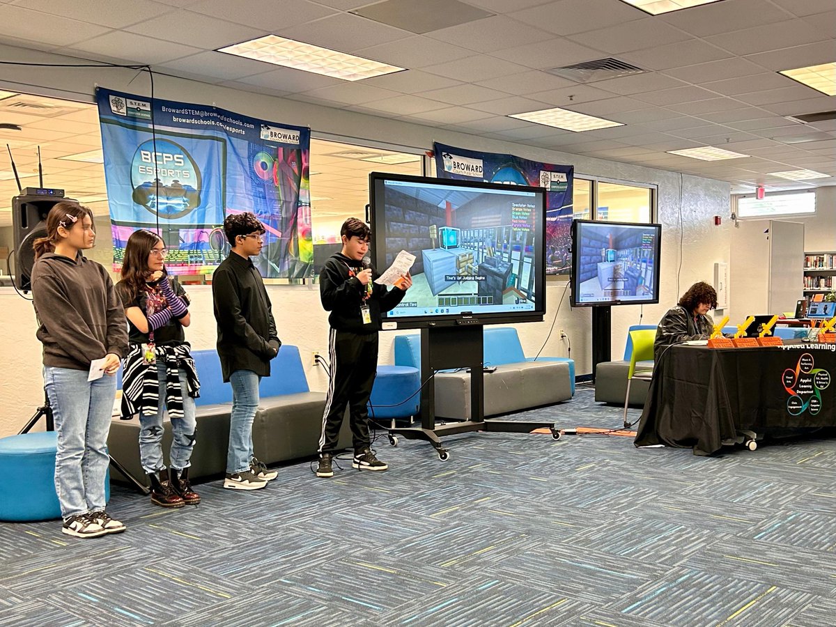 Pines Collegiate Academy 6-12 tweet media