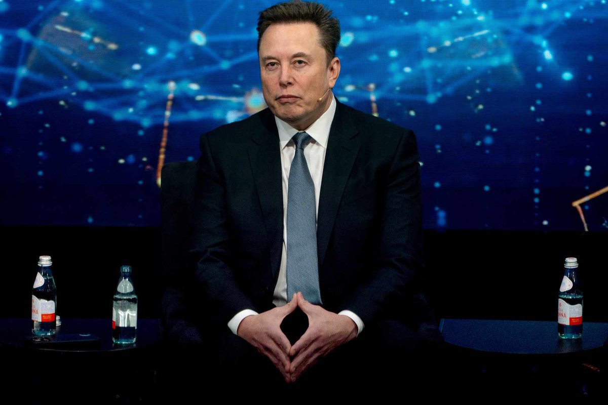 wallstwolverine's tweet photo. Elon Musk sobre la publicación de los archivos de Epstein:

“Nadie presionó más que yo para que se hicieran públicos los archivos de Epstein, y me alegra que por fin haya sucedido.

Tuve muy poca correspondencia con Epstein y rechacé repetidas invitaciones para ir a su isla o volar en su “Lolita Express”, pero era muy consciente de que algunos correos electrónicos intercambiados con él podían malinterpretarse y ser utilizados por detractores para manchar mi nombre.

Eso no me importa, pero lo que sí me importa es que al menos intentemos procesar a quienes cometieron delitos graves junto con Epstein, especialmente en lo relativo a la atroz explotación de niñas menores de edad”.