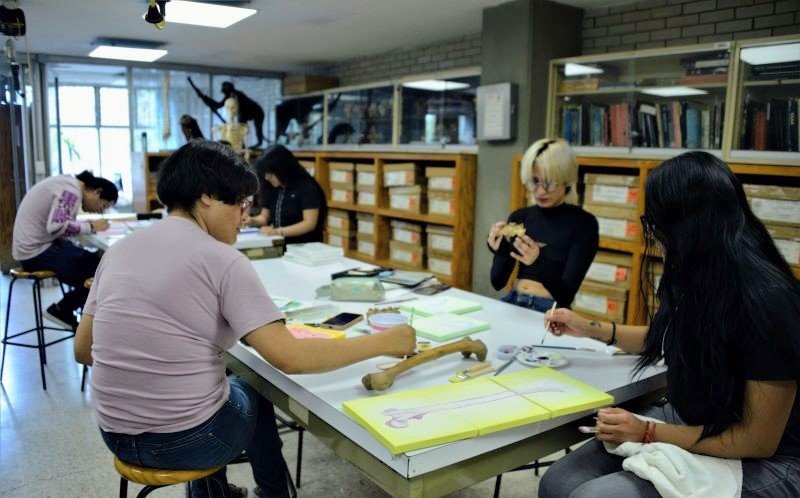 INAHmx's tweet photo. ¡Qué no se te pase! 🚨

🎓 La Escuela Nacional de Antropología e Historia #ENAH abre su Proceso de Admisión a la Licenciaturas 2026.

Encuentra la información en: https://t.co/mQEU9bw0Jt

¡Tú puedes ser parte de #LaCasadelaAntropologia!

#OrgullosamenteINAH #OrgullosamenteENAH https://t.co/F3SNosBa17