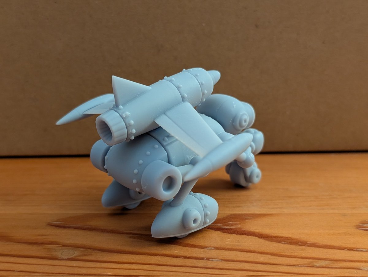 ワンフェス2026wZRAMEロボダッチの新作第7弾３つ目はジェットロボです！
イマイのプラモデルの中でも、出来が良くてとても好きでした！その分ガレージキット化するのに、結構悩みましたw
#ワンフェス2026w #ZRAME #ロボダッチ #小沢さとる