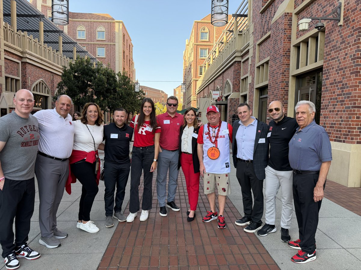 Keli Zinn tweet media