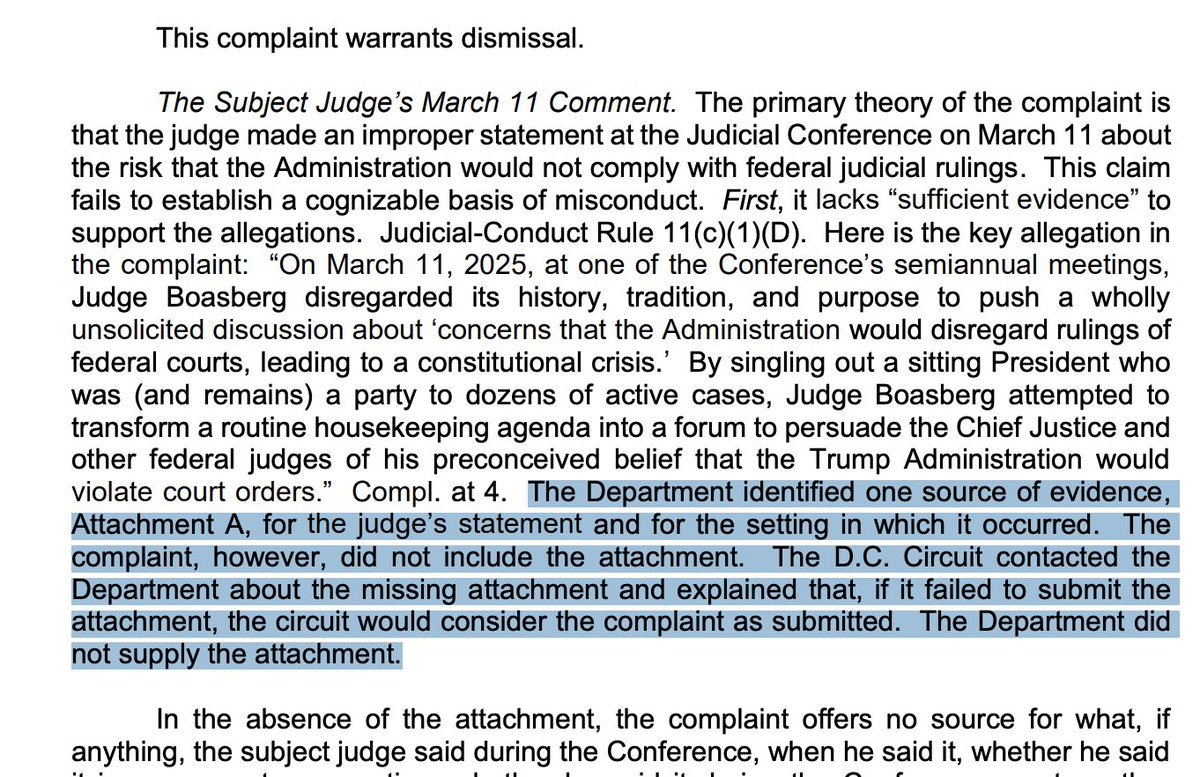rparloff's tweet photo. Remember the ethics complaint @AGPamBondi very publicly filed against Judge Boasberg? It was based on an alleged nonpublic statement, which Bondi said was in Attachment A. But no attachment was attached. Reviewing judge asked for the attachment. DOJ produced none. Dismissed on that & many other grounds.
1/2
https://t.co/EtCOxHiCyq