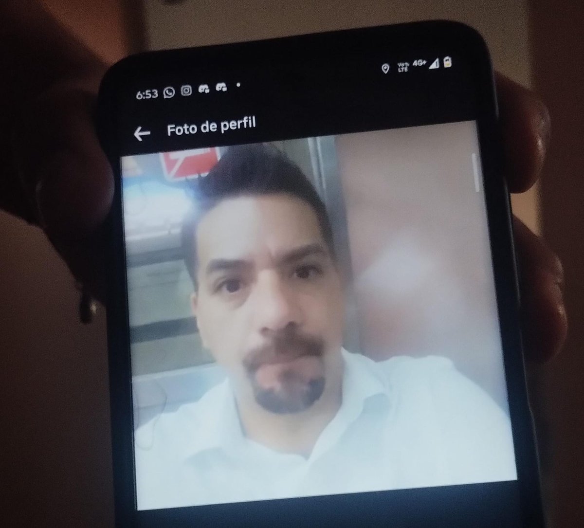 Tai_Zarate9's tweet photo. @alfremontes como Uber, termino en cualquiera https://t.co/WBgngbANoT