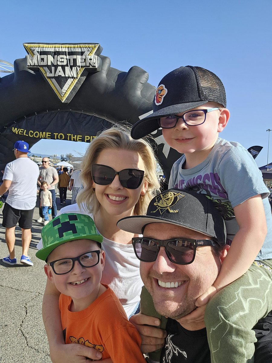 JordonErickson7's tweet image. #MonsterJam