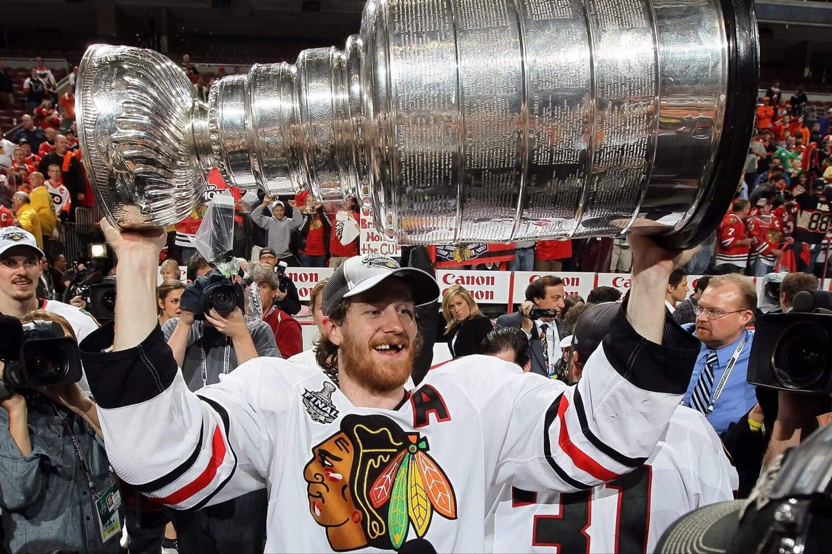 HeyMarkReid's tweet photo. @BBGreatMoments Why is this even a question? @StanleyCup #letsgo #canadasgame https://t.co/ChoiiXoACV