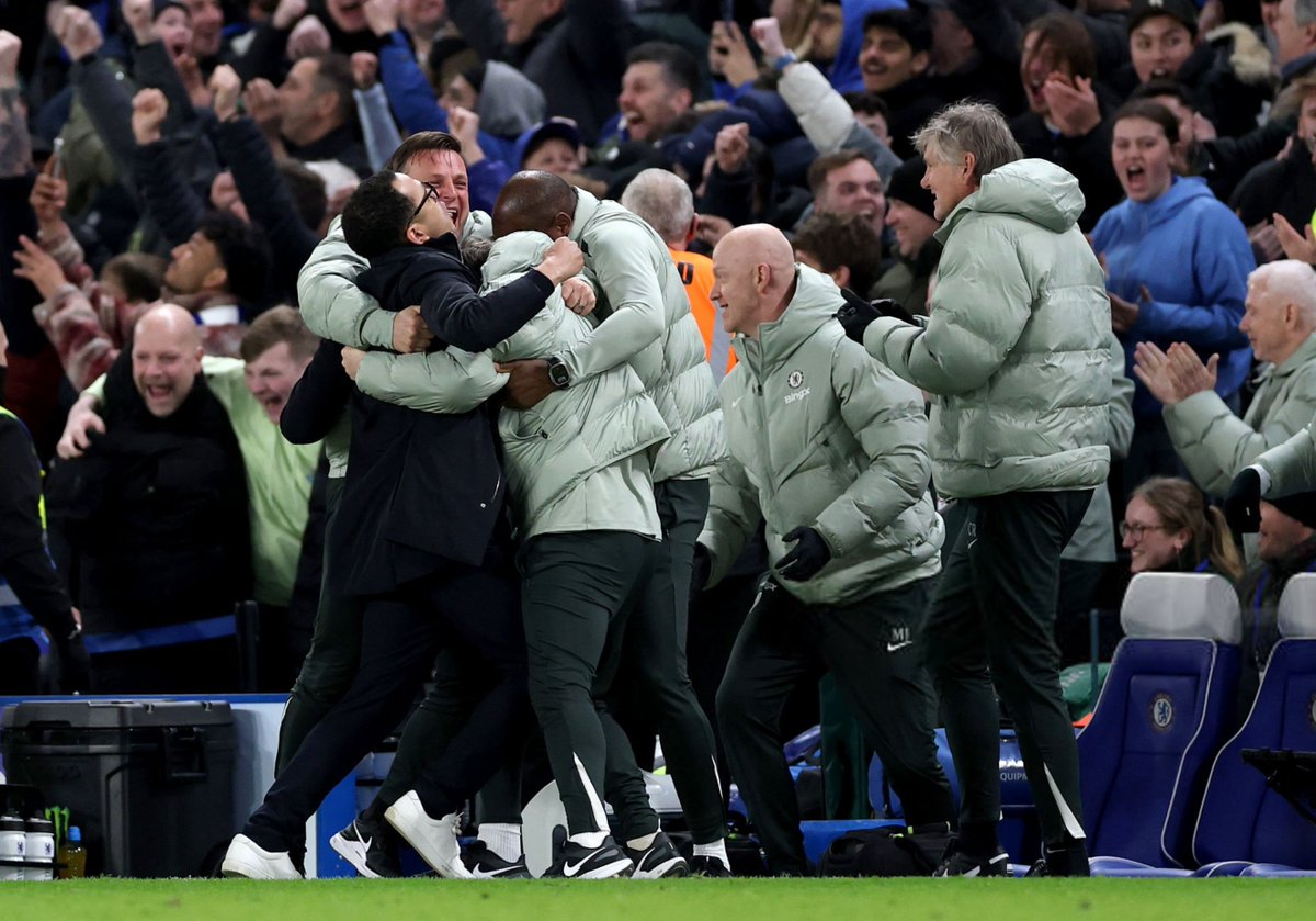Mohxmmad's tweet photo. Liam Rosenior 😂😂😂💙💙💙 https://t.co/7io2tlcHAv