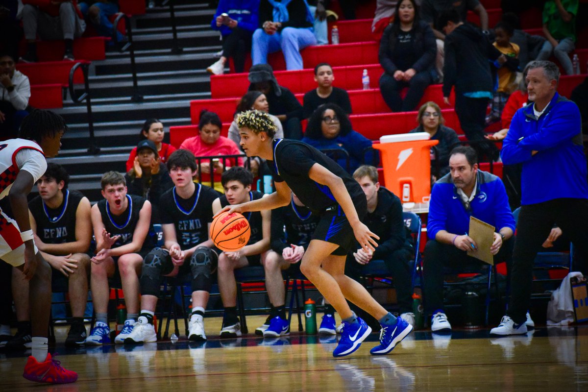 Congrats to Nick Hanson for being named Boys Athlete of the Week by the Austin American Statesman for his 34 point performance against East View! Nick is an amazing player and an outstanding young man!

<a href="/Mr_B_Johnson/">Brian Johnson</a> 
<a href="/CoachDean_GISD/">Jason Dean</a>
<a href="/NickHanson2026/">Nick Hanson #11</a> 

#EFND
#CLAW