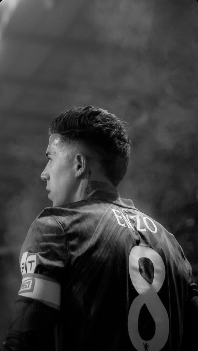 Logan_CFC89314's tweet photo. Remember the name 
ENZO FERNANDEZ 💙 https://t.co/JI0lS2aLo2
