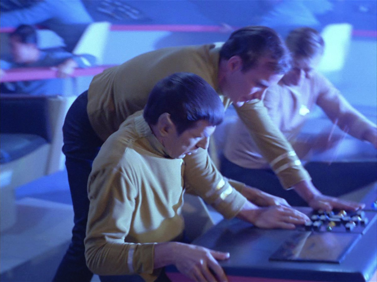 petertrek1's tweet photo. #OnScreen Day 29: The Unknown - TOS' "Where No Man Has Gone Before"

In order to find out what happened to the SS Valiant, the Enterprises crosses the galactic barrier at the edge of the Milky Way galaxy.
@lisatsunami https://t.co/yh0Z0Rm242