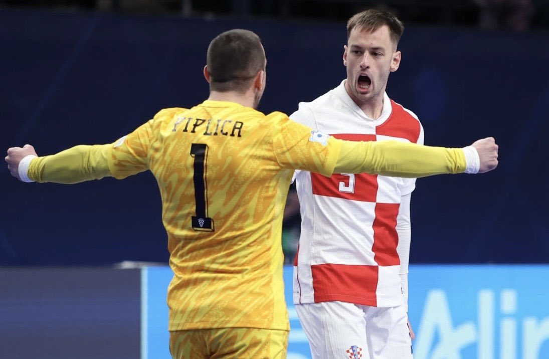 Futsal Dinamo tweet media