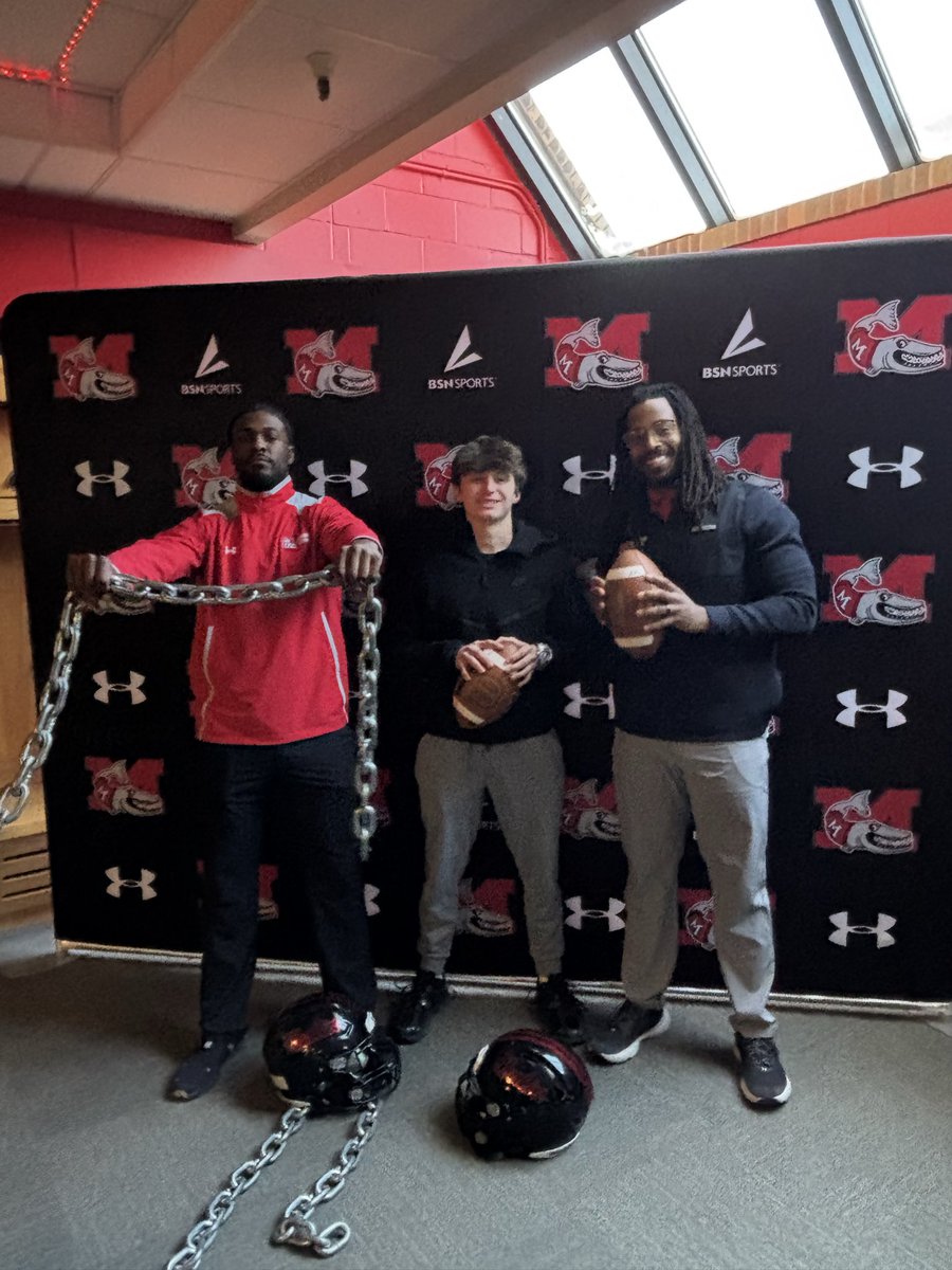 RyanDavis200's tweet photo. Huge thank you to @MuskingumFB for having me out for a visit. Really appreciate the invite from @keegan_linwood. It was really cool to meet the staff and learn the culture!
@CoachJamieReed @OldhamEraSports @OldhamcoSports @OldhamFootball https://t.co/16kfbDWQdJ