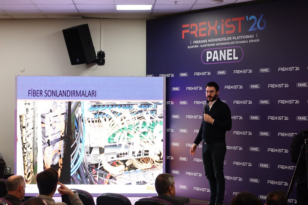 frex_26's tweet photo. ⚡ FREX-IST’26 Rüzgar Gibi Geçti!

Paneller tamamlandı, tartışmalar yapıldı, gelecek masaya yatırıldı.
Enerjiden dijital dönüşüme, altyapıdan iletişime uzanan bu buluşmada; bilgi, vizyon ve mühendislik bir araya geldi.

Katılan tüm konuşmacılarımıza ve katılımcılarımıza teşekkür ederiz. Birlikte daha güçlü, daha ileri!

#FREXIST26
#FrekansMühendislerPlatformu
#BirlikteGüçlü #Mühendislik
#GeleceğiKonuşuyoruz