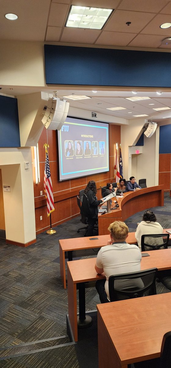 FIUdc's tweet image. What a day! ✨
Our team presented at the @fiucls Annual Leadership Summit with @goglobalFIU diving into Bringing the World to Washington and the value of DC experiences in a globalized workforce. Powerful conversations, real impact, and pathways to get involved.
#ImpactMatters