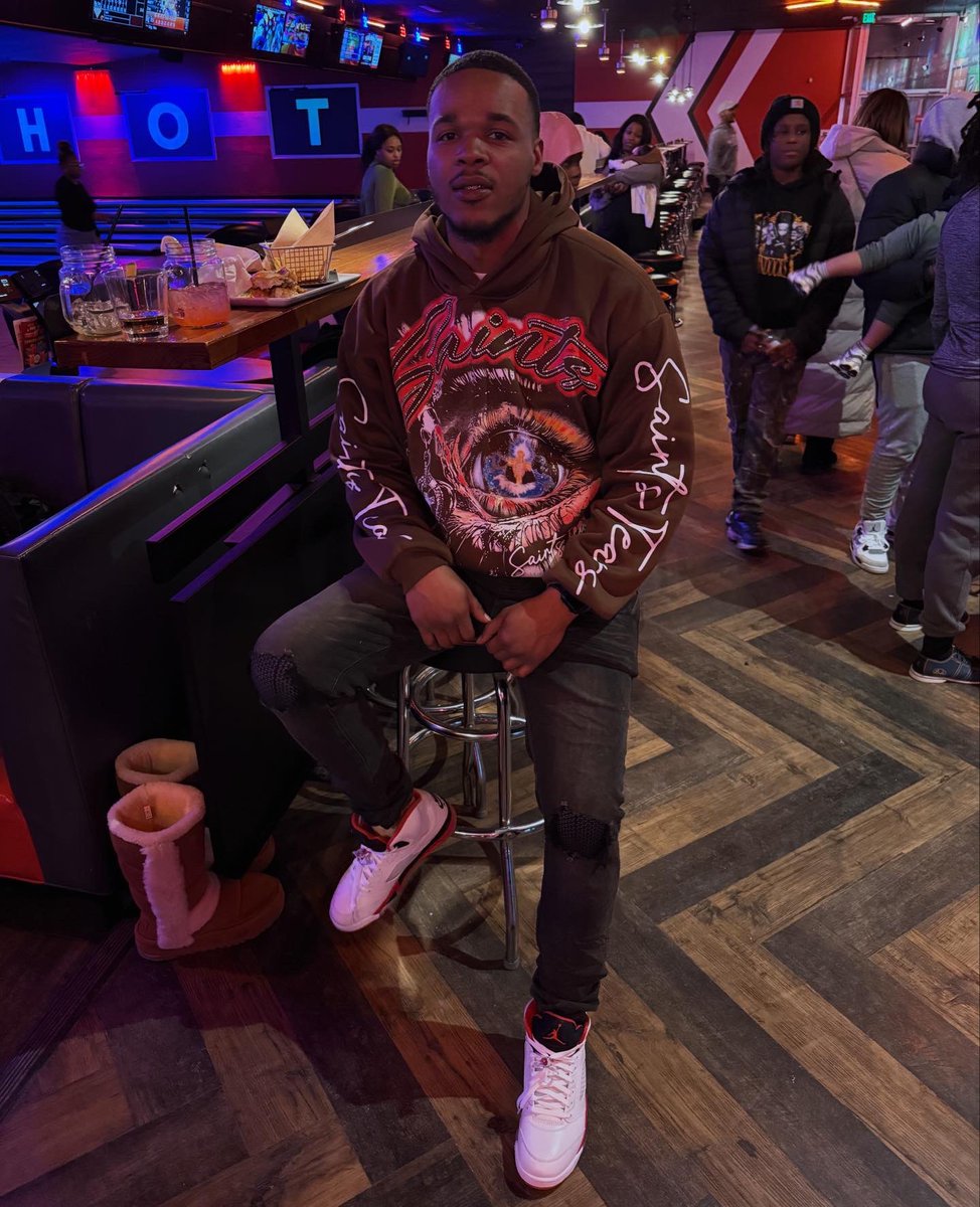 double💯 tweet media