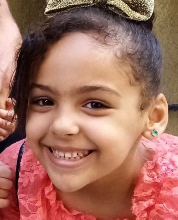 sahouraxo's tweet image. Israel killed little Hala in Gaza today.