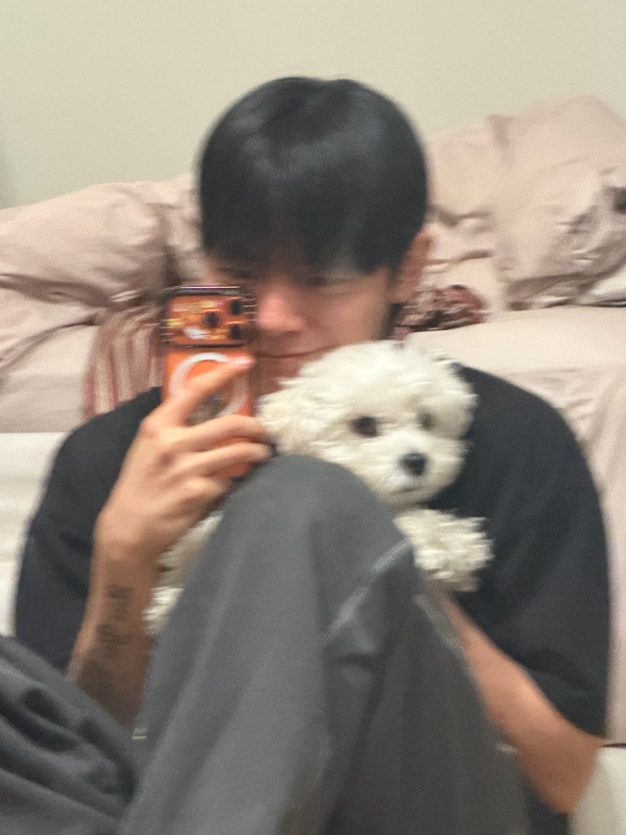 #누구보다_빠른_2월_최애_선점