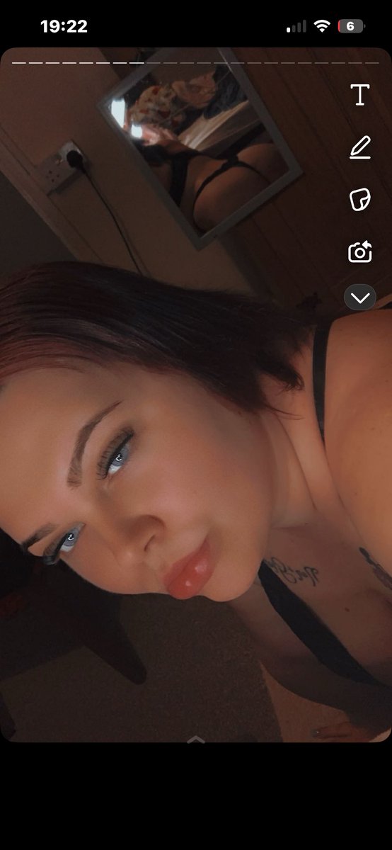 MilfySnowbunny🐰 tweet media