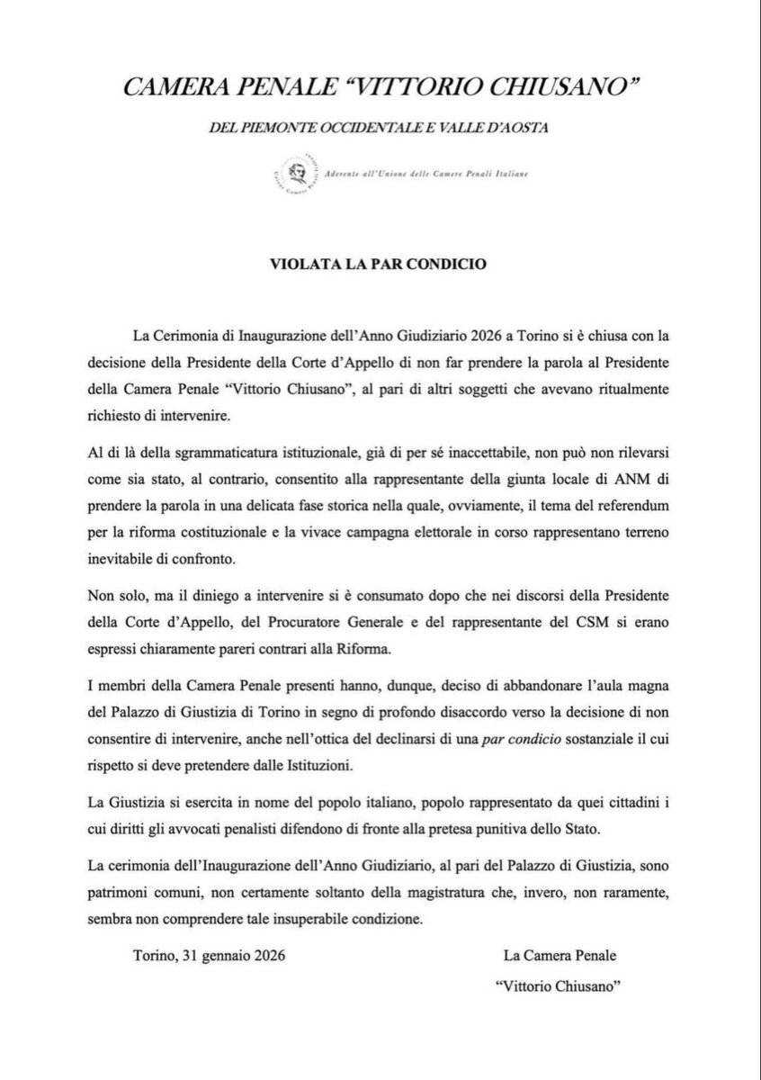 <a href="/Palazzo_Chigi/">Palazzo_Chigi</a> <a href="/GiorgiaMeloni/">Giorgia Meloni</a> <a href="/minGiustizia/">Ministero Giustizia</a> <a href="/FratellidItalia/">Fratelli d'Italia 🇮🇹</a> <a href="/LegaSalvini/">Lega - Salvini Premier</a> <a href="/forza_italia/">Forza Italia</a> state perdendo il controllo e non ve lo potete permettere. O ve ne andate o questi comportamenti vanno prima pubblicamente stigmatizzati, quindi si devono pretendere le scuse….per iniziare.