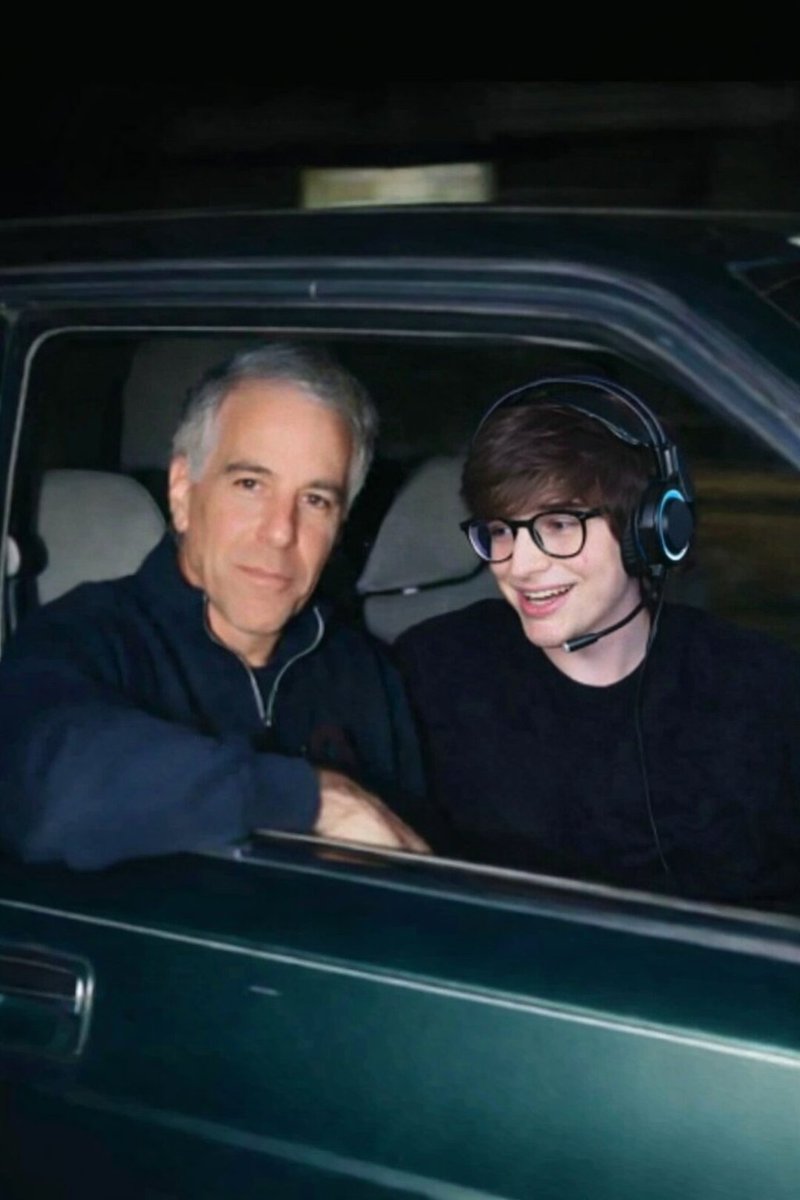 RCDIEGO2's tweet photo. La nueva oleada de archivos de epstein trajo muchas sorpresas @guiIIester https://t.co/3iCBAdNUjX