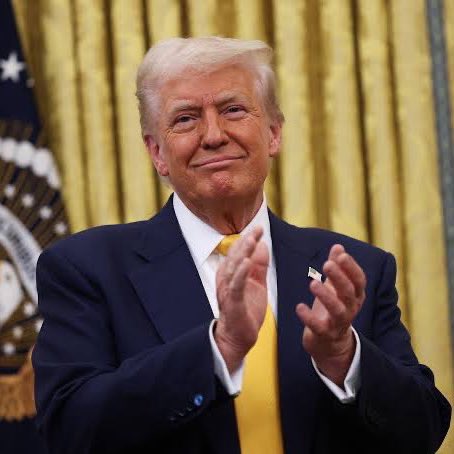 🚨 BREAKING: Utah Gov. Spencer Cox just signed a law to ADD two conservative justices to the State Supreme Court — which can soon OVERTURN the single Democrat Congressional seat for the 2026 midterms

YES! Republicans must fight to WIN! 🔥 

Abolish the blue seat. Utah is RED.