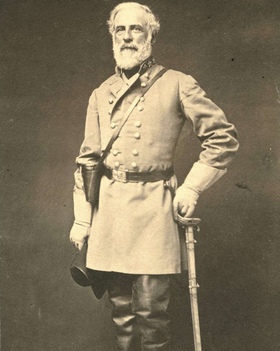 groovyhistory's tweet photo. January 31, 1865 – US Civil War: Confederate General Robert E. Lee becomes general-in-chief of all Confederate armies... https://t.co/mZcsMVBAdp #robertelee #americancivilwar #uscivilwar #todayinhistory #ushistory #history https://t.co/BIbXwewbDf