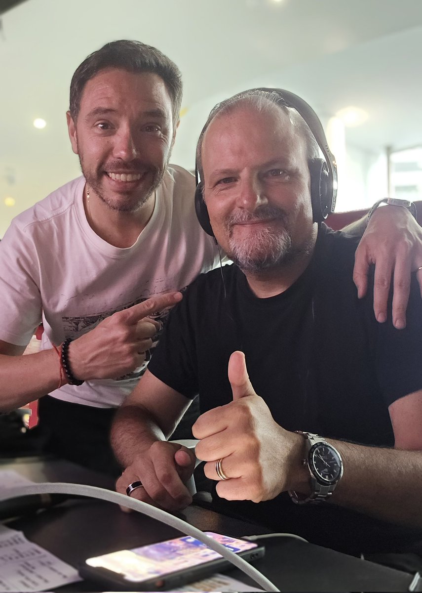 leandrozapponi's tweet image. Ya estamos listos!
Te relato #LaLiga 🇪🇸
 ⚽ #Elche (@elchecf) - 👕 #Barcelona (@FCBarcelona_es)
#Fecha22
🎙 @fabig08
📟 610-1610
📺 @DSports
#LaLigaEnDSports 
🐸☝️
#NoTeLoPodésPerder