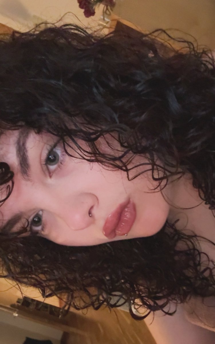 ⋆˚࿔ merkhi ✭𝜗𝜚˚ tweet media