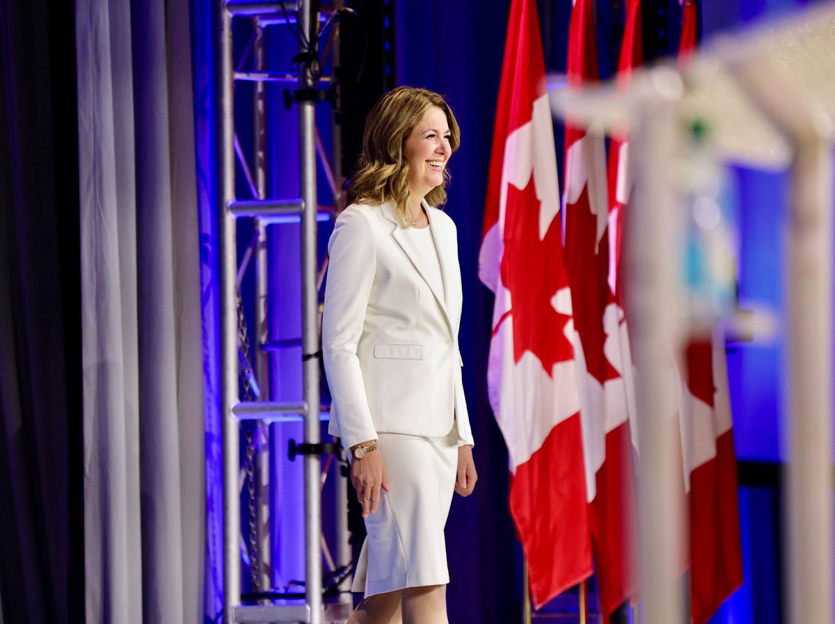 Danielle Smith tweet media