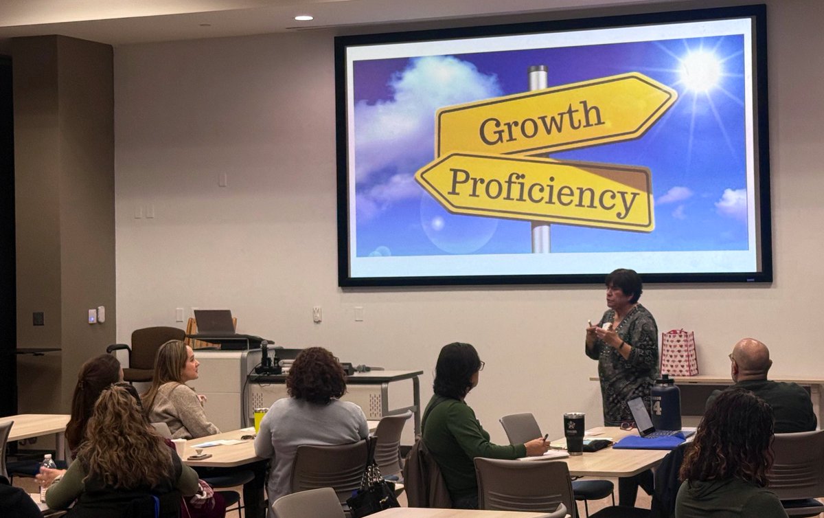 Ana Segulin tweet media