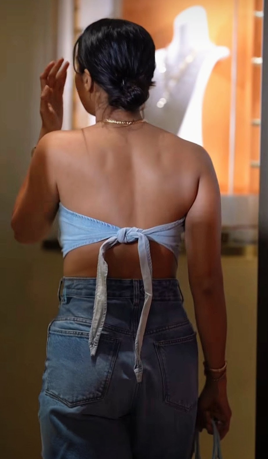 HABFuKGbEAAMFsM?format=jpg&name=large