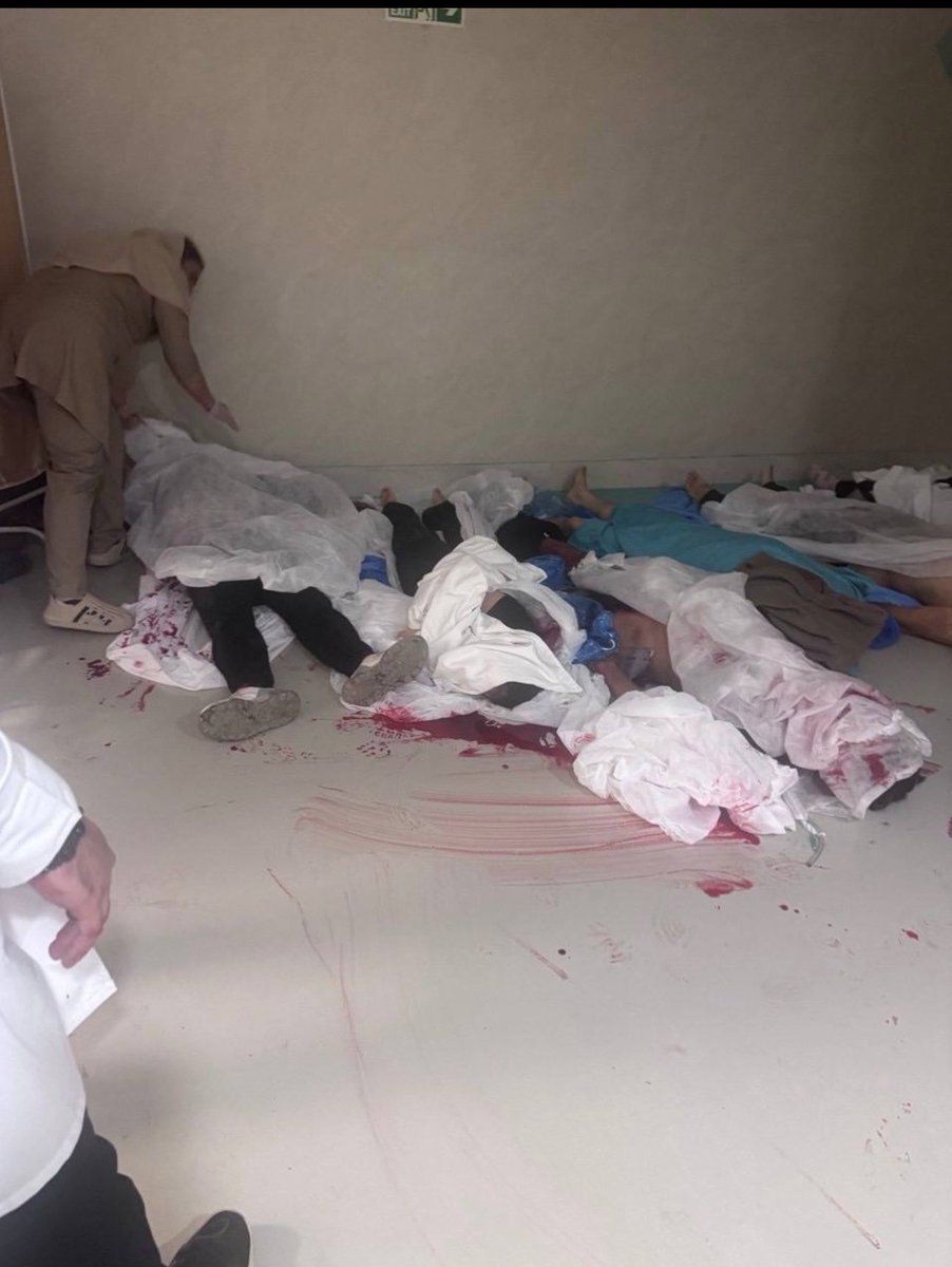 jacob15759299's tweet photo. 🔴 آنقدر کشتن که حتی اتاق های خالی بیمارستان ها هم با جنازه ها پر شد
بیمارستان جوادالایمه مشهد https://t.co/1HutLvjSwZ