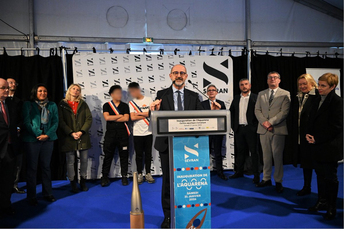 Prefet93's tweet image. #Inauguration #Héritage #Paris2024 
 
Le préfet Julien Charles a participé à l'inauguration de l'Aquarena de Sevran, aux côtés de Magali Daverton, sous-préfète du Raincy, Stéphane Blanchet, maire de la ville, Pierre-Yves Martin, maire de Livry-Gargan, Bruno Beschizza, président