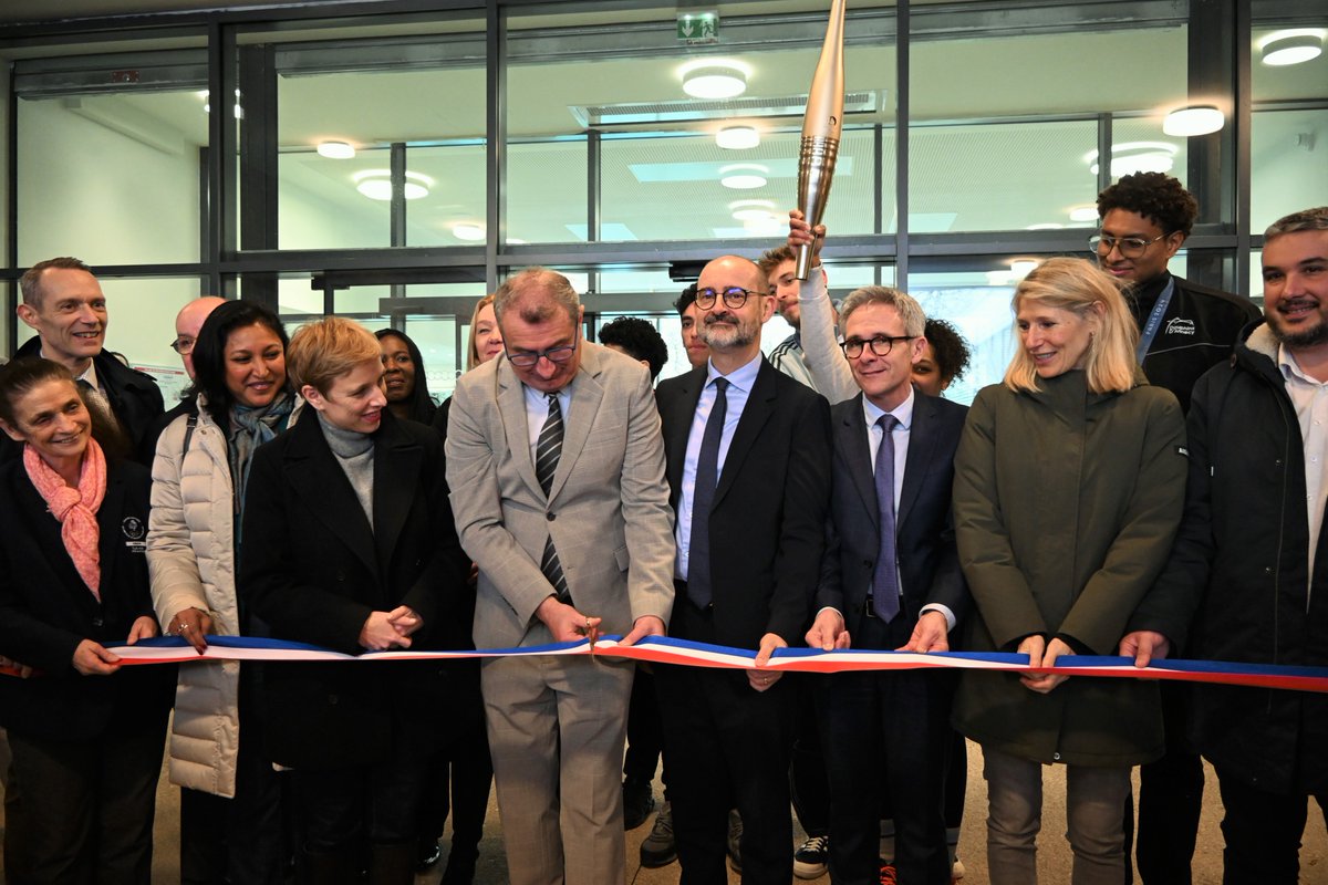 Image de Préfet de la Seine-Saint-Denis - #Inauguration #Héritage #Paris2024
Le préfet Julien Charles a participé à l'inauguration de l'Aqu